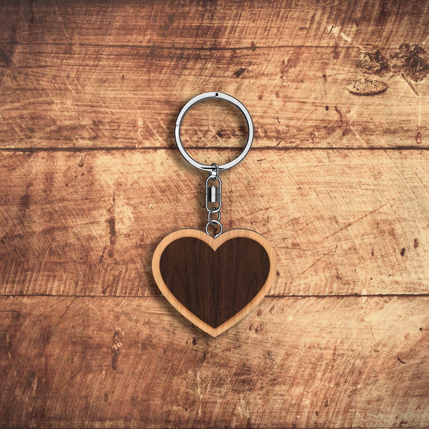 Llavero de madera en forma de Corazón