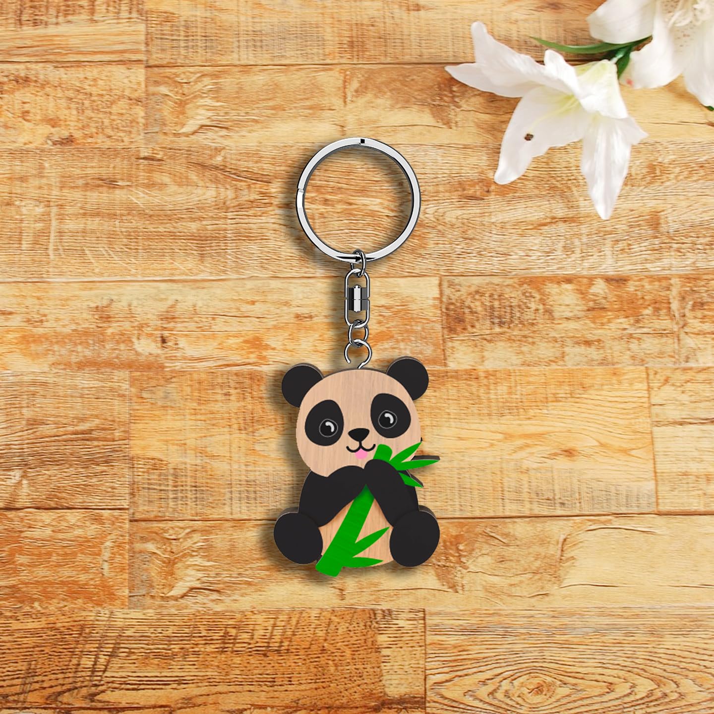 Llavero de madera con forma de Oso Panda