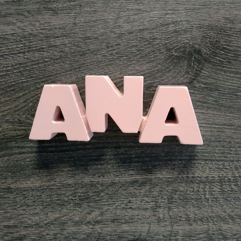 Nombres de chica para decorar de madera MDF