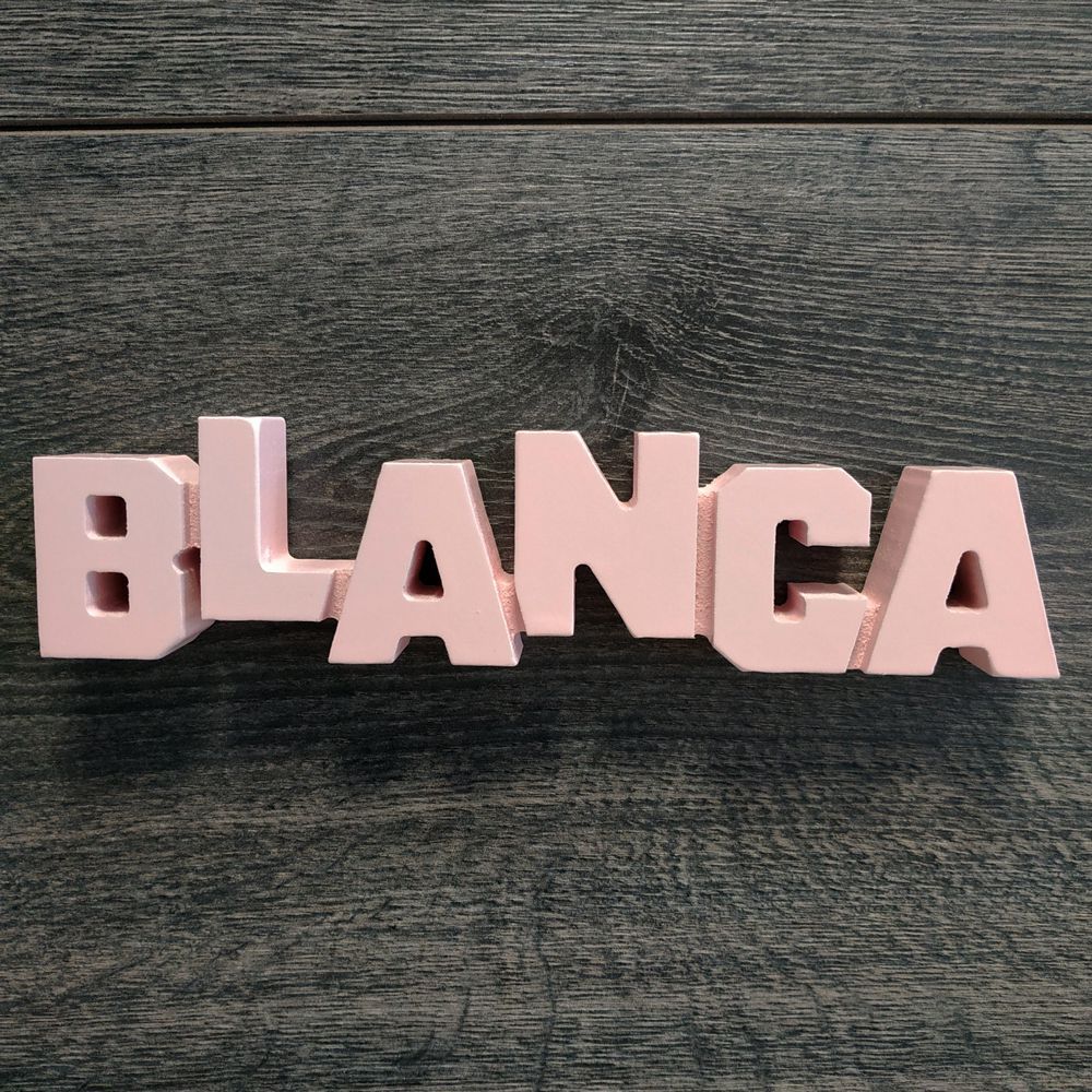 Nombres de chica para decorar de madera MDF