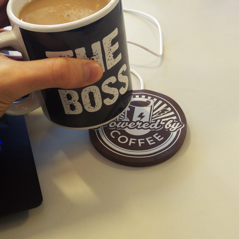 Calienta tazas USB: Powered by Coffee