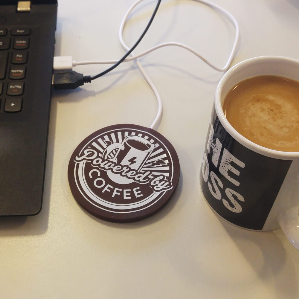 Calienta tazas USB: Powered by Coffee