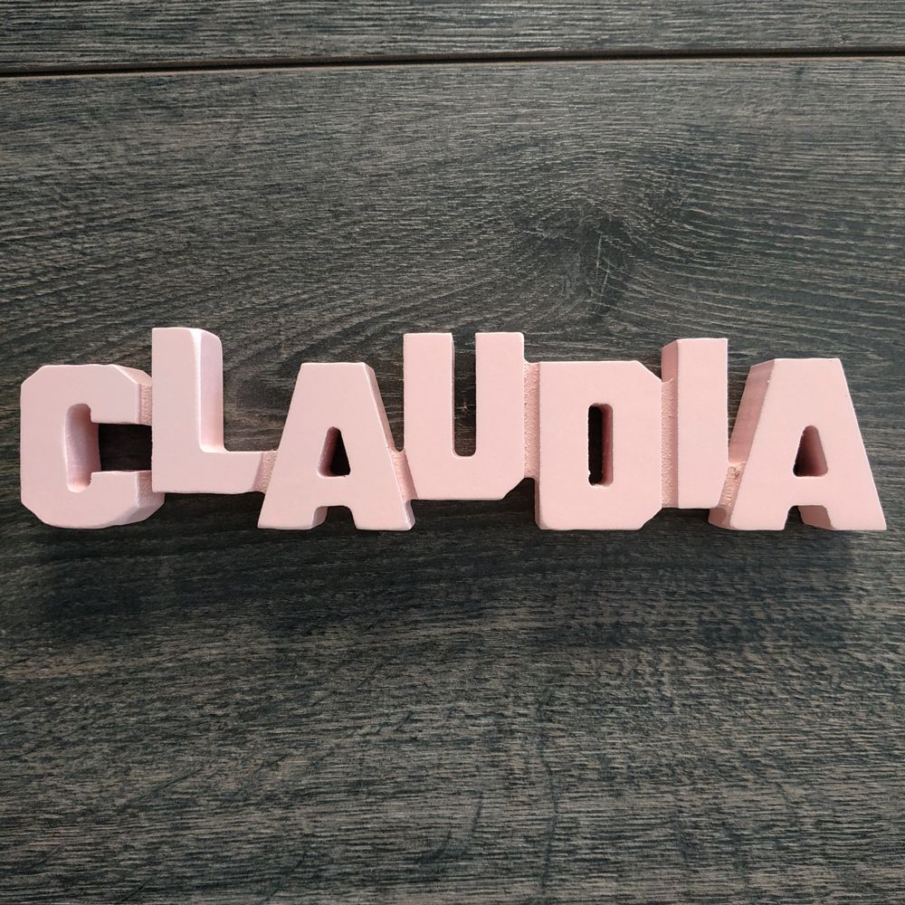 Nombres de chica para decorar de madera MDF