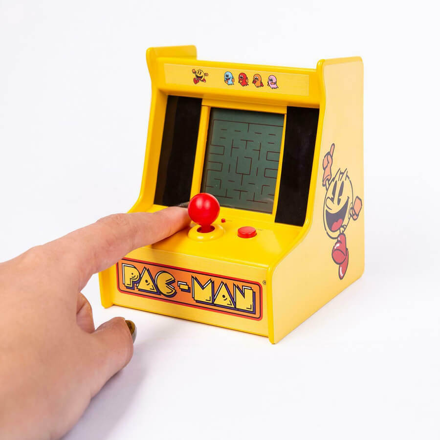 Mini consola arcade oficial de PAC-MAN