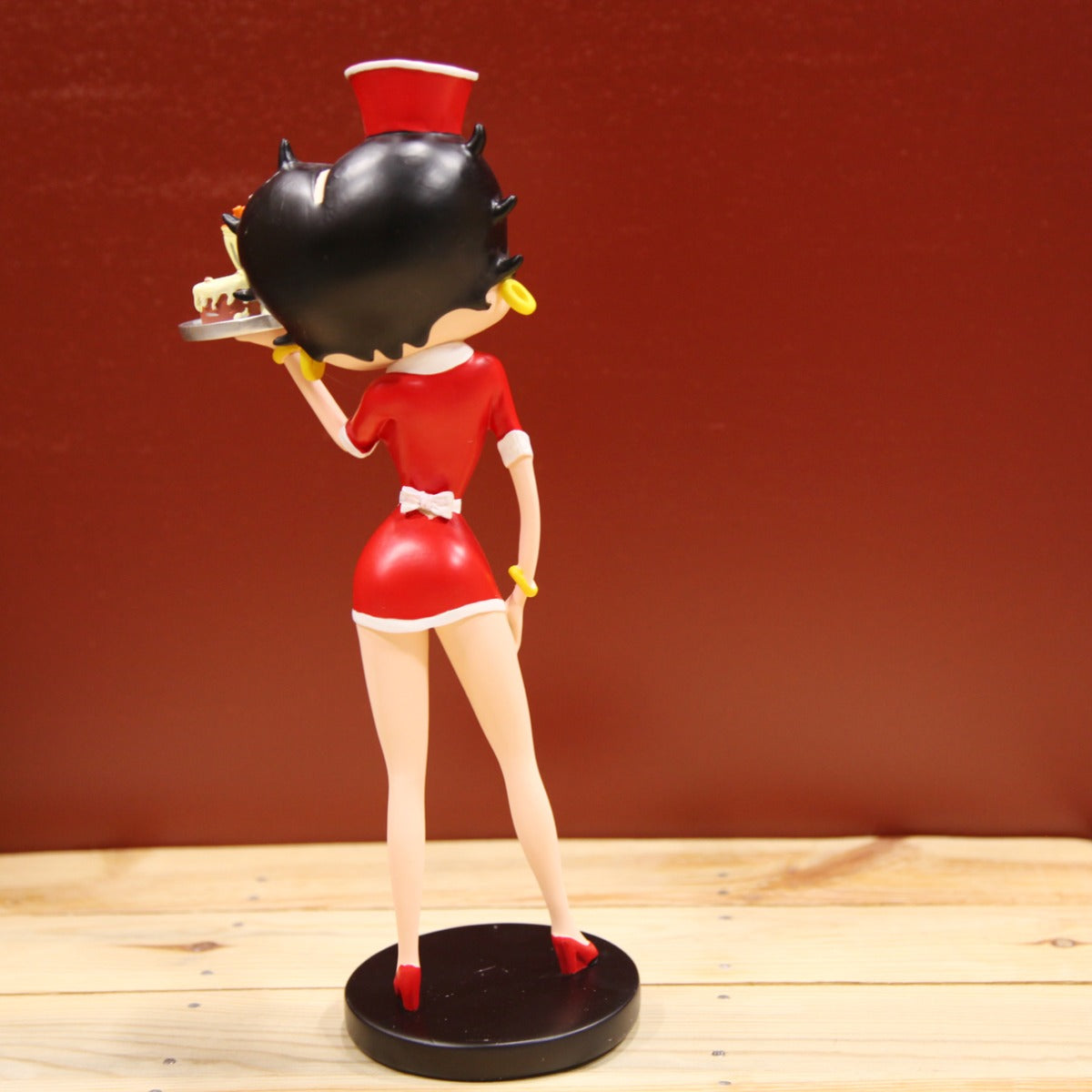 Figura Betty Boop Camarera - Wakabanga