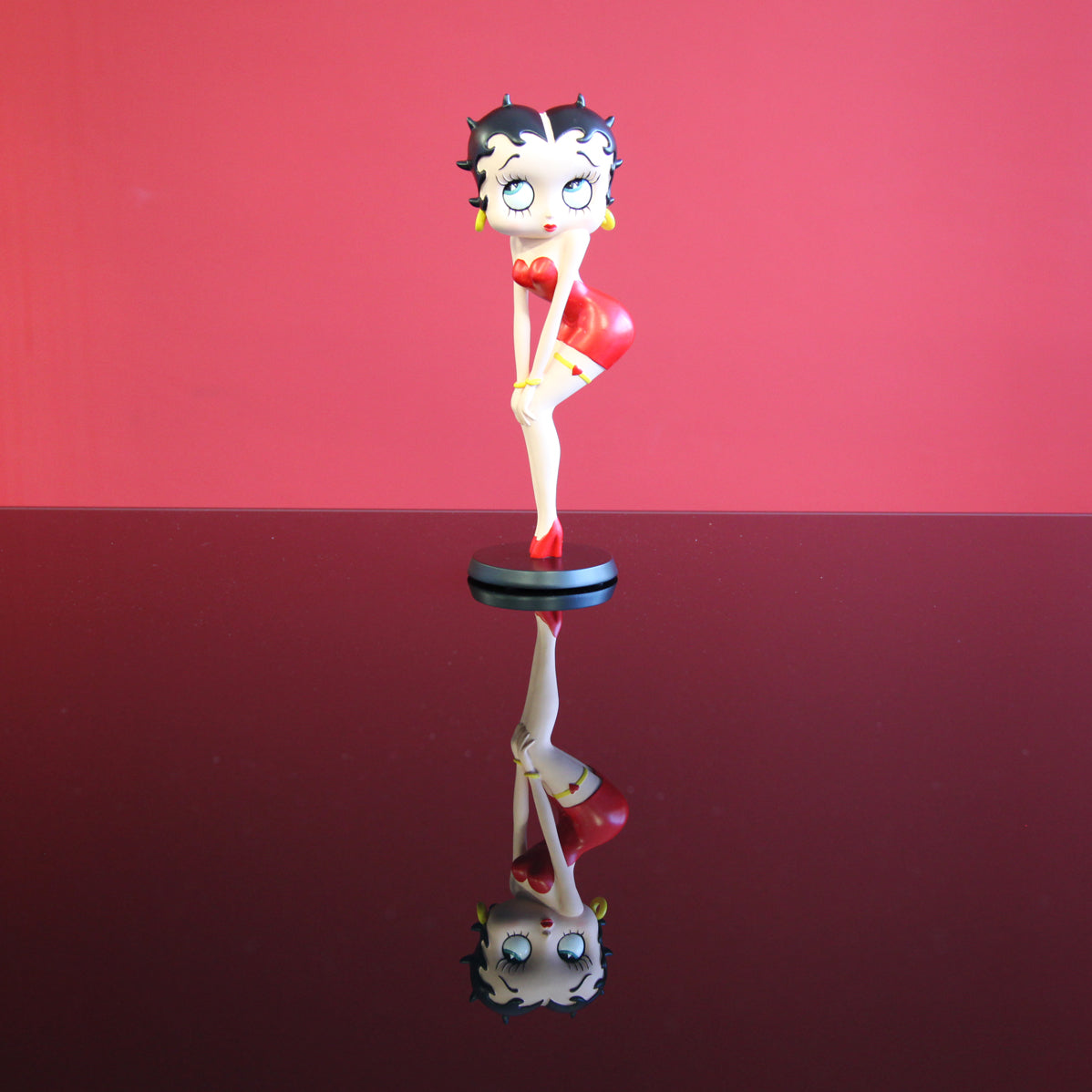 Figura Betty Boop vestido rojo - Wakabanga