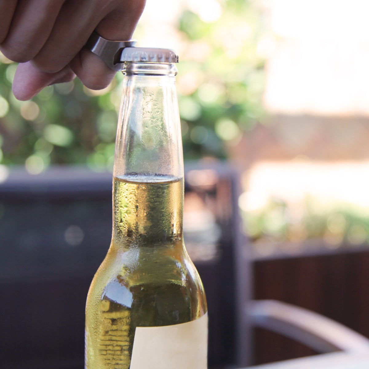 Anillo abridor de botellas