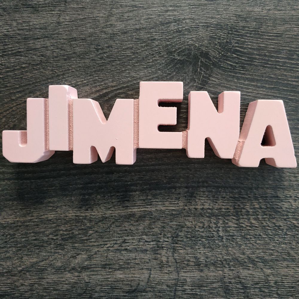 Nombres de chica para decorar de madera MDF