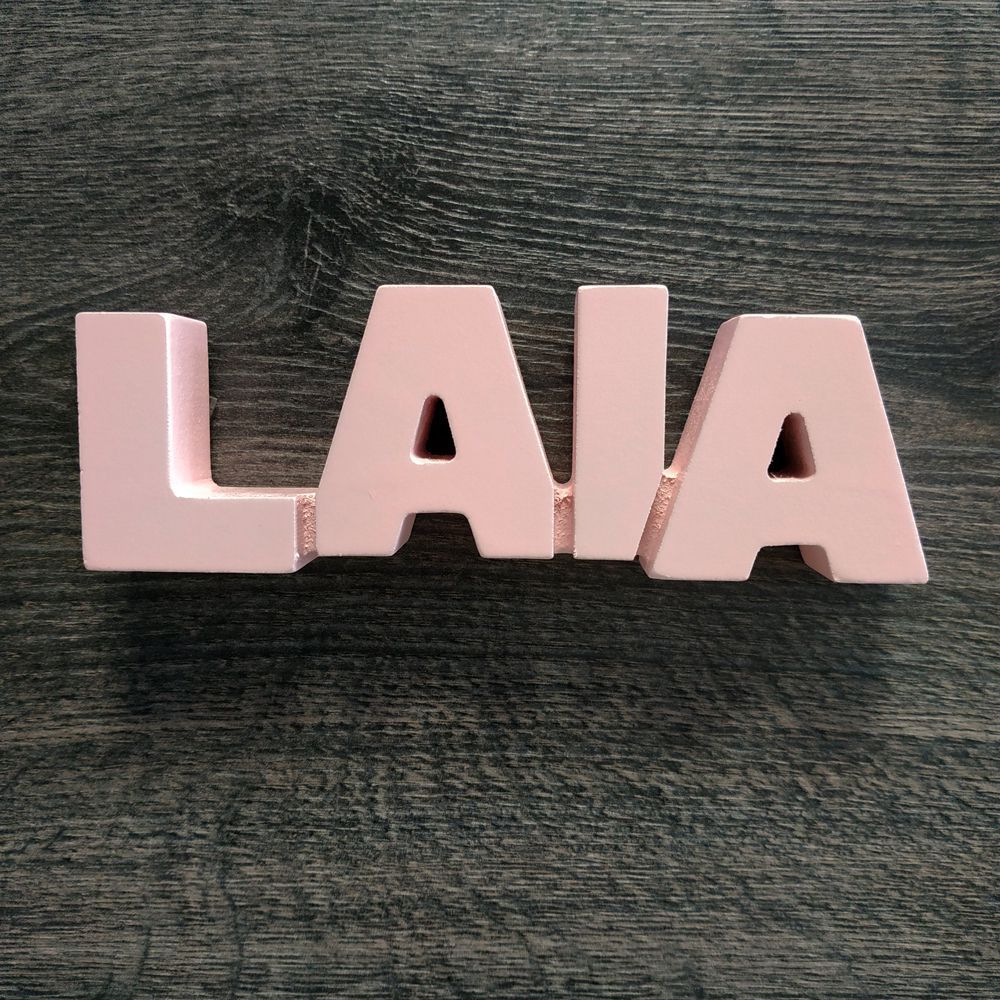 Nombres de chica para decorar de madera MDF