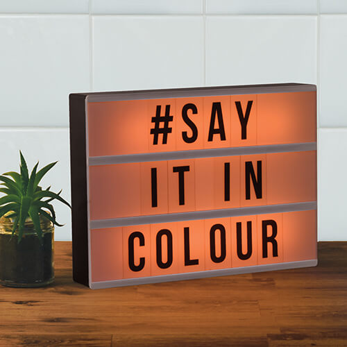 Caja de luz que cambia de color para decorar con mensajes