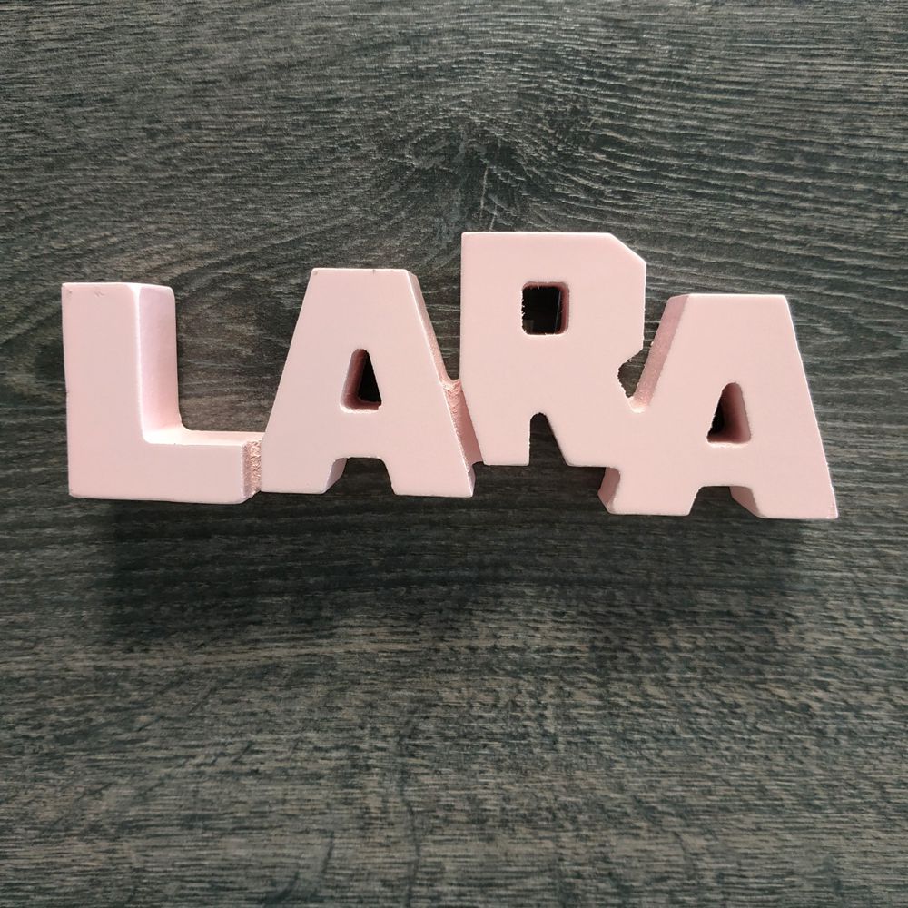 Nombres de chica para decorar de madera MDF