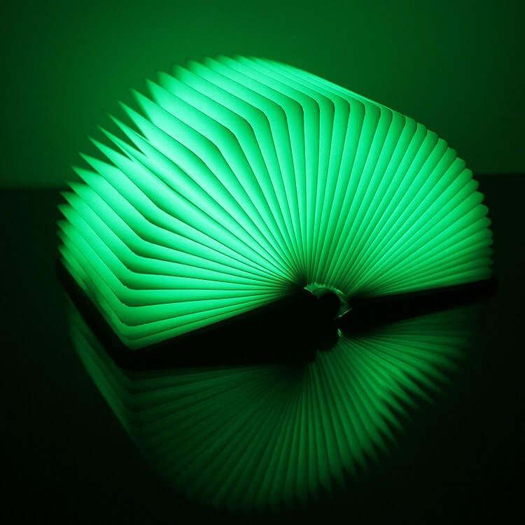 Lámpara Libro con luces de distintos colores