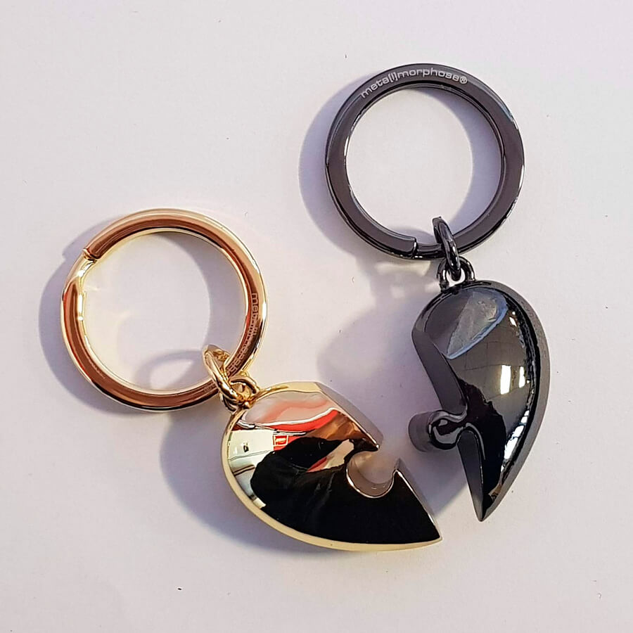 Llavero doble premium de metal, Corazón plateado y dorado