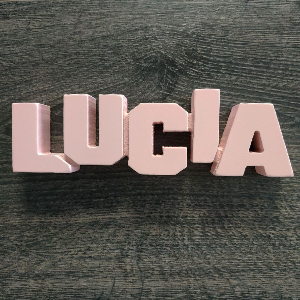 Nombres de chica para decorar de madera MDF