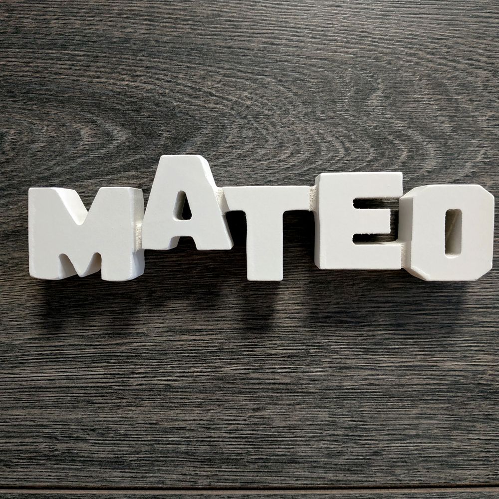 Nombres de chico para decorar de madera MDF