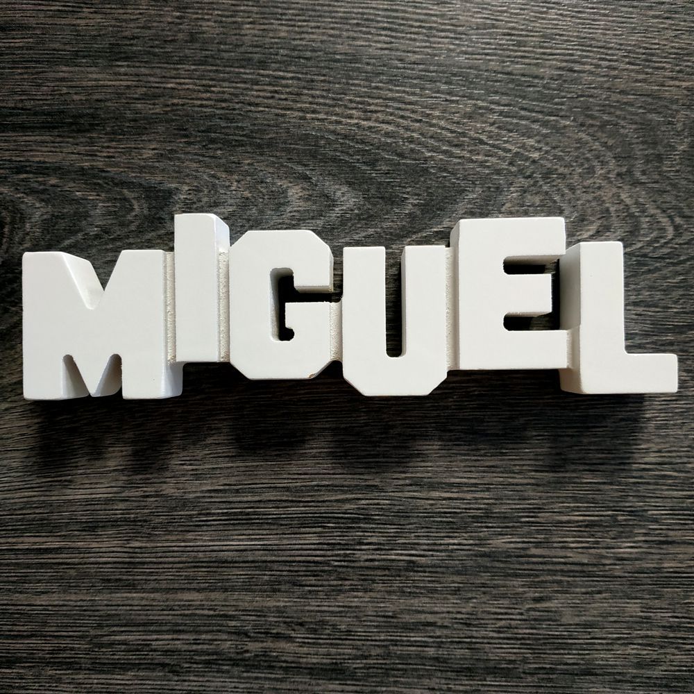 Nombres de chico para decorar de madera MDF