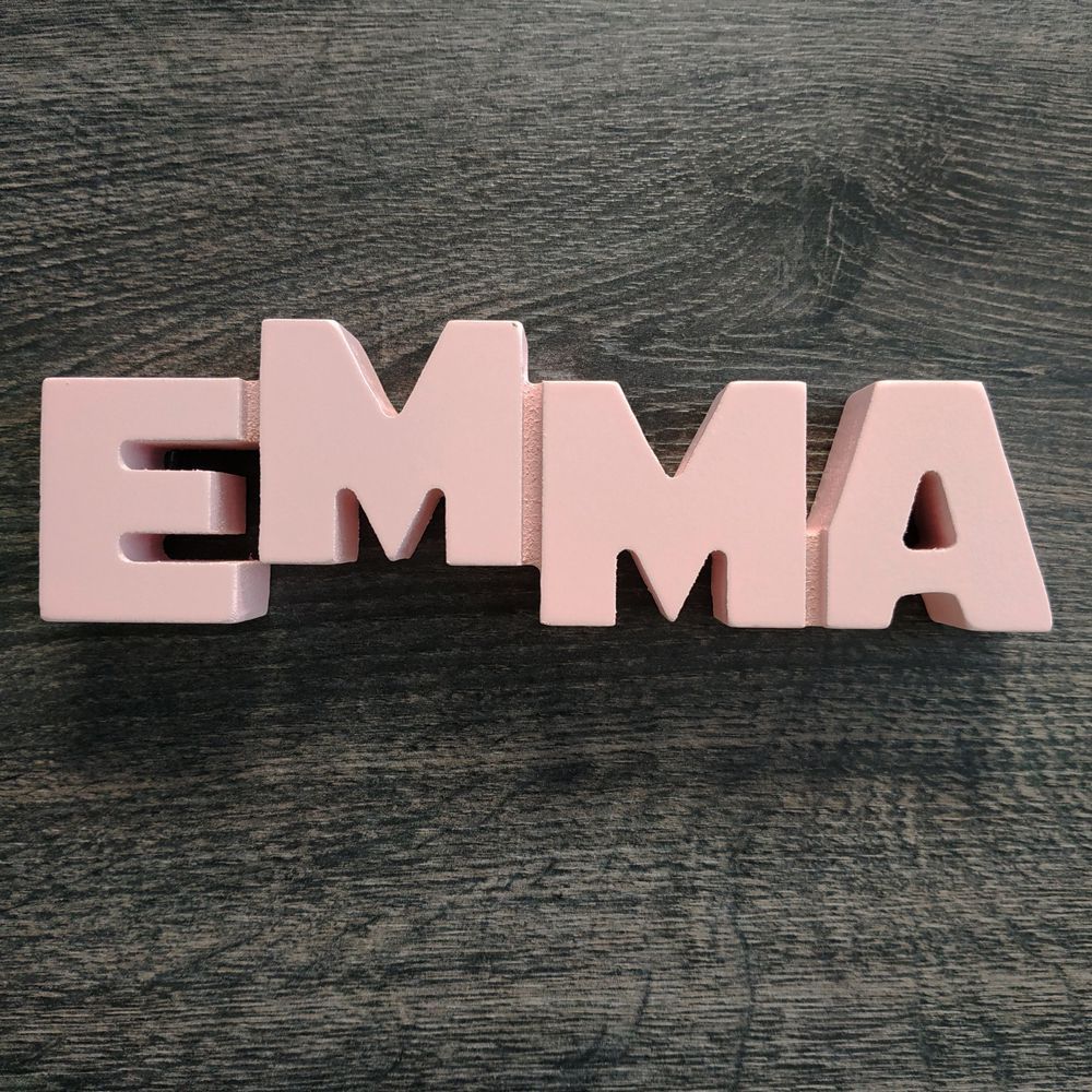 Nombres de chica para decorar de madera MDF
