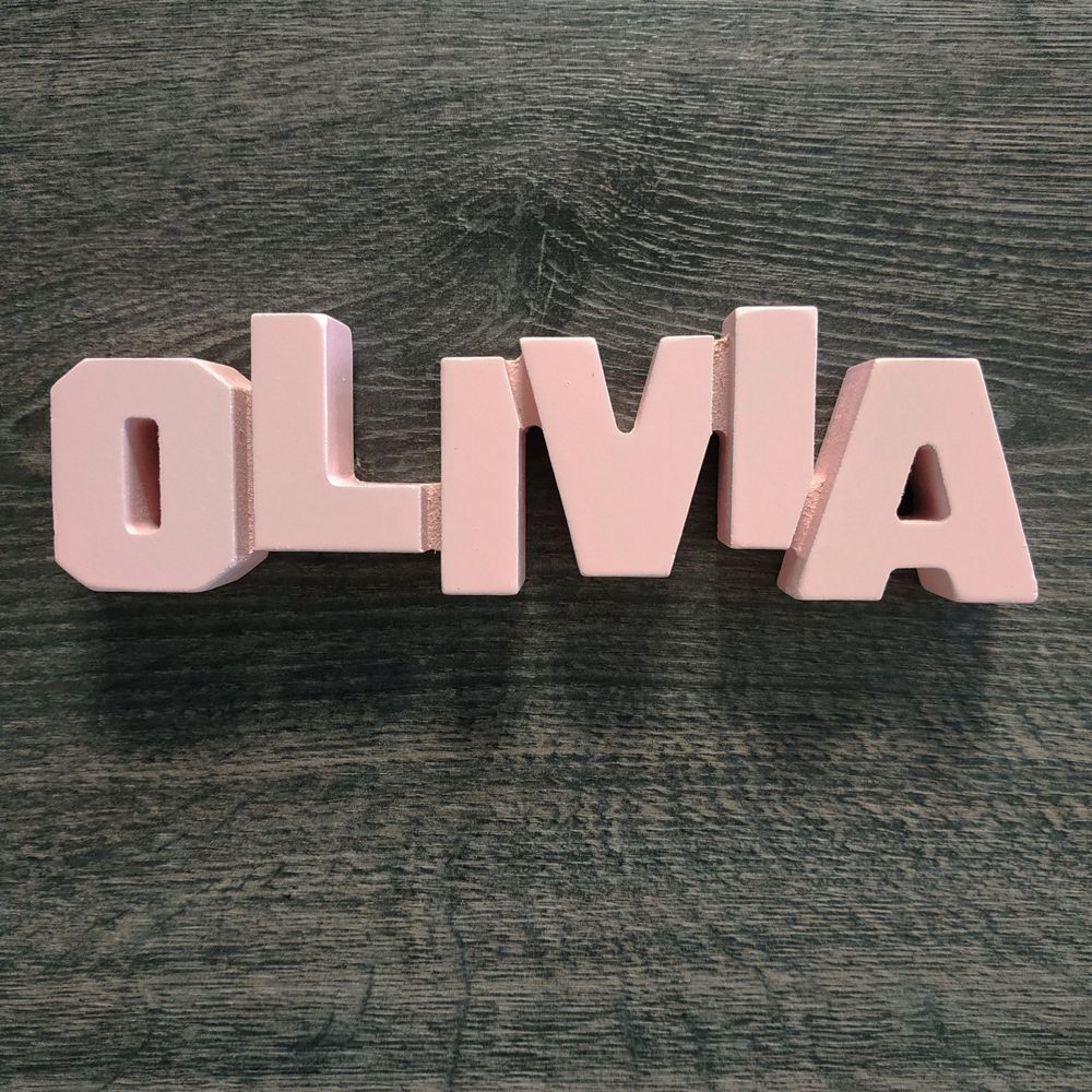 Nombres de chica para decorar de madera MDF