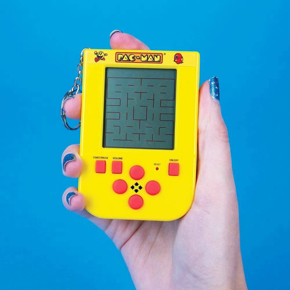 Mini consola en llavero oficial de PAC-MAN