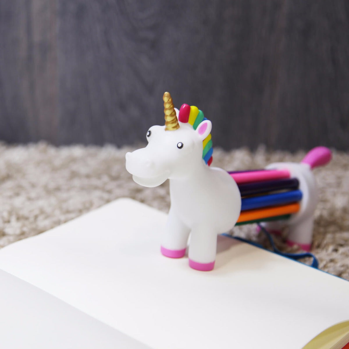 Portalápices y lápices de colores Unicornio