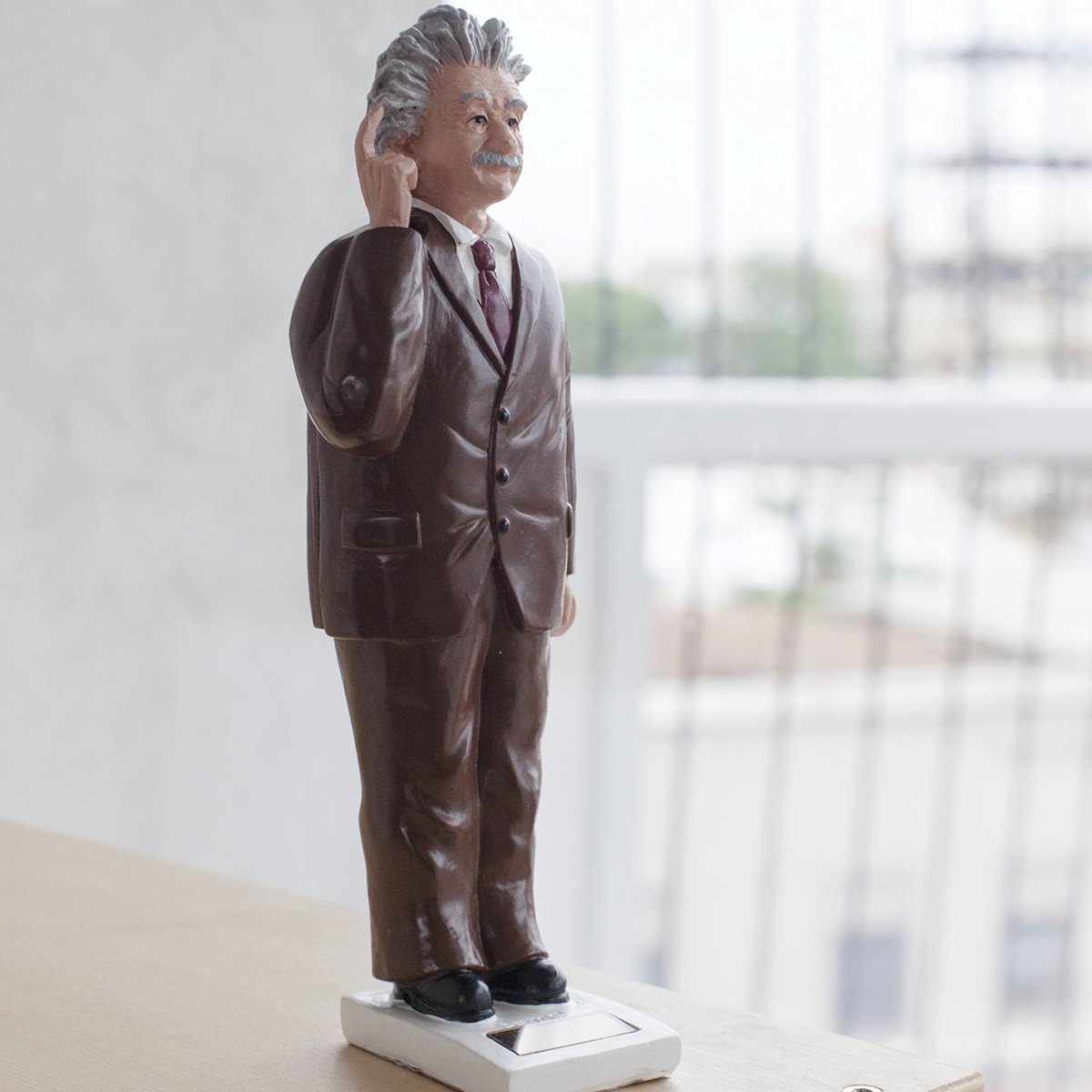 Figuras solares de Personajes famosos