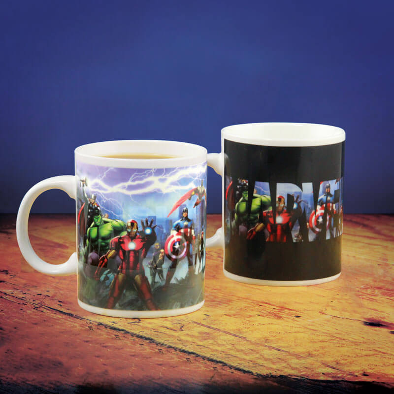 Taza Avengers de Marvel cambia de color