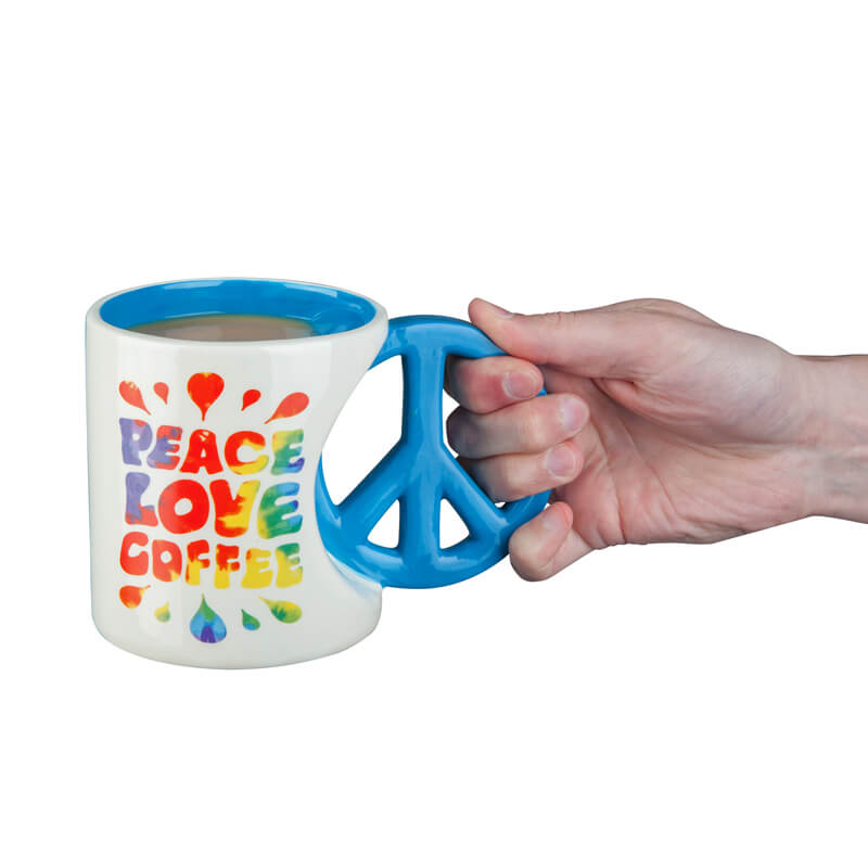 Taza Peace Love Coffee