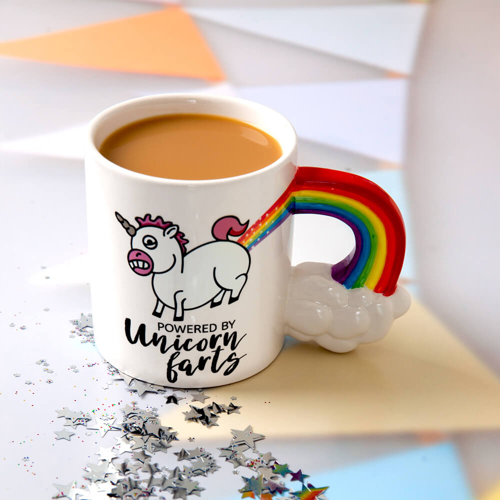 Taza Unicornio Arcoíris powered by unicorn farts