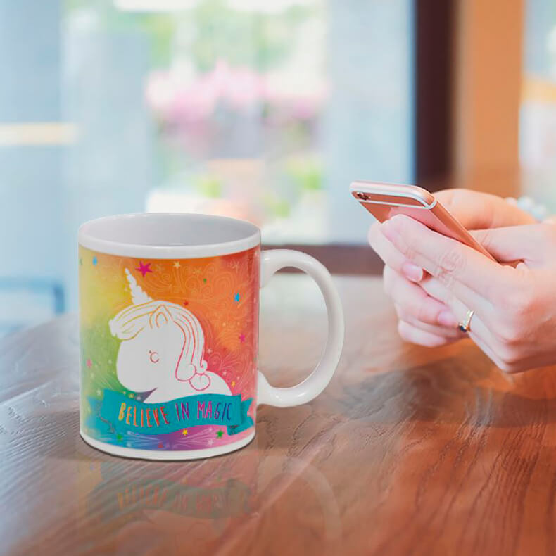 Taza unicornio cambia de color