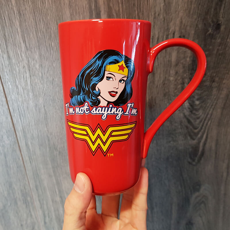 Taza latte Wonder Woman Clásica
