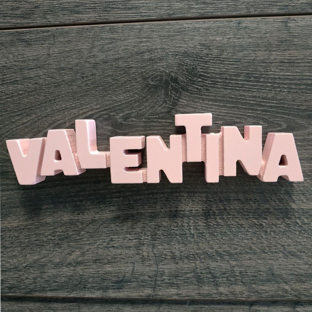 Nombres de chica para decorar de madera MDF