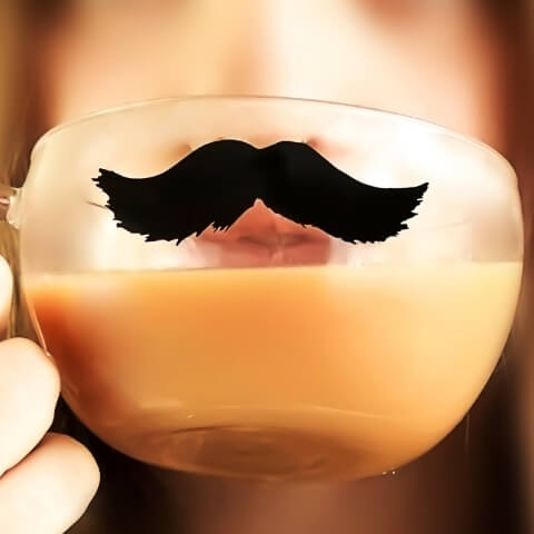 Vaso bigote con asa
