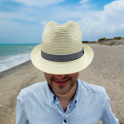 Sombrero de panamá fedora con cinta en varios colores