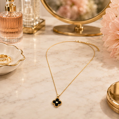 Collar Initially Yours para Mujer Bañado en Oro 18K con Colgante Corazón, Varios Diseños