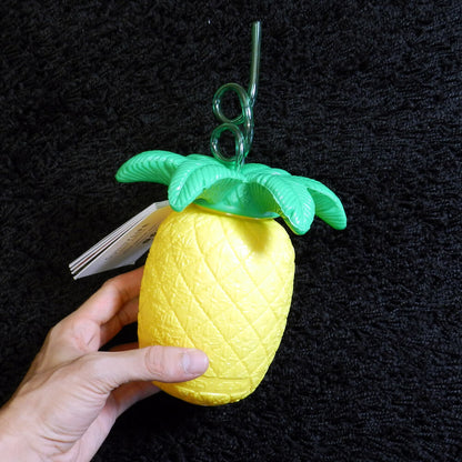 Vaso piña con pajita